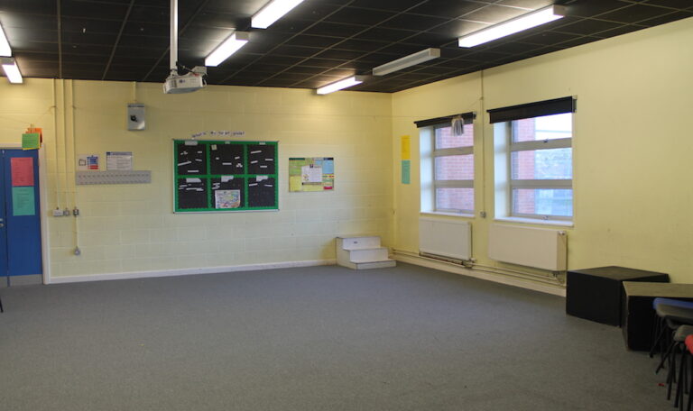 Tupton - Drama Studio 2